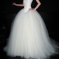 Cute Ball Gown Sweetheart Neck Lace Tulle Long Wedding Dress SH6624