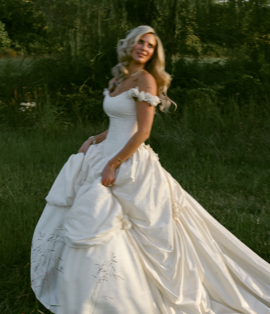 Vintage Ball Gown Off the Shoulder 3D Flower White Satin Wedding Dress SH6081