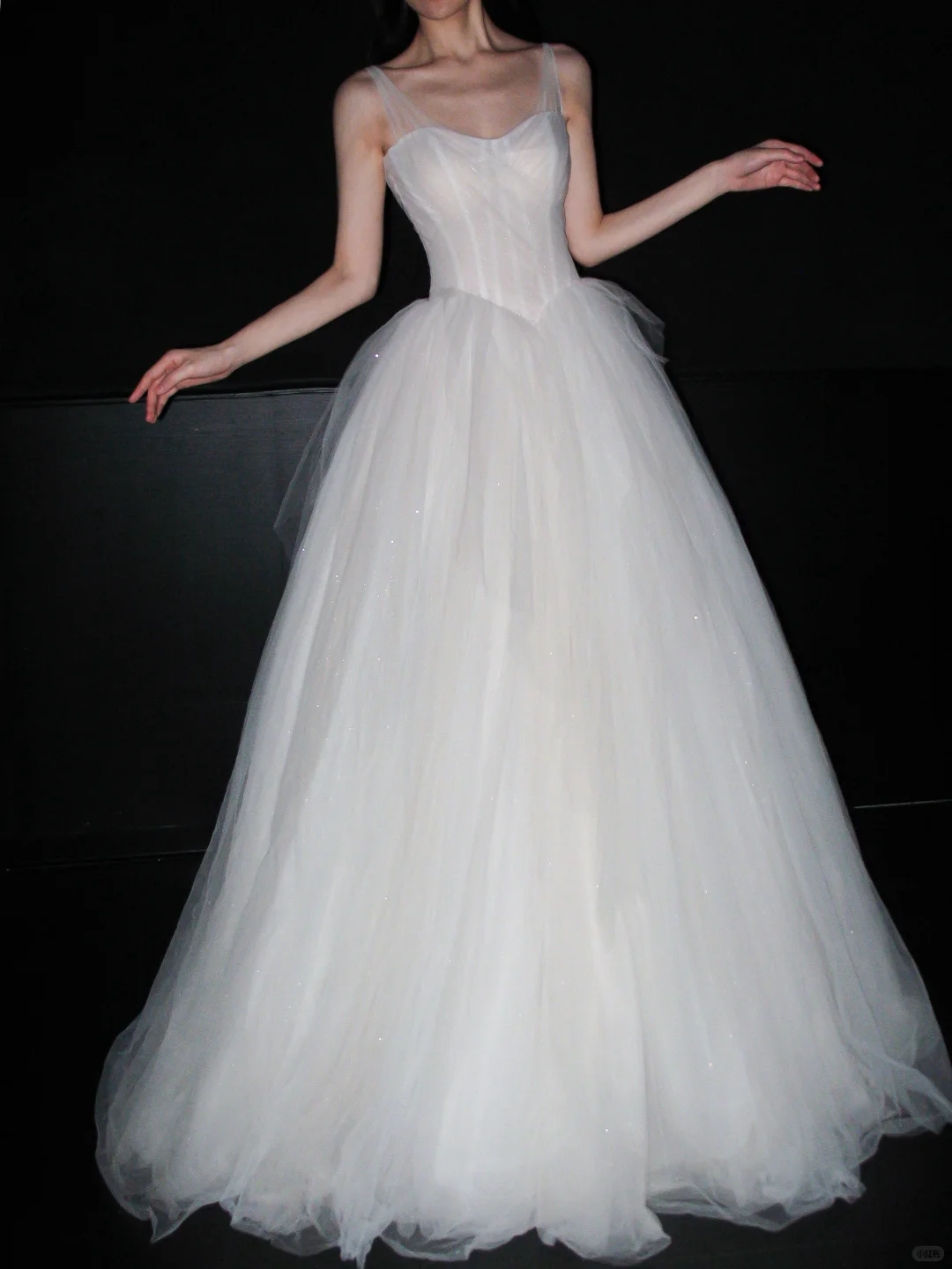 Elegant Ball Gown Spaghetti Strap Flowy Tulle Long Wedding Dress SH6623