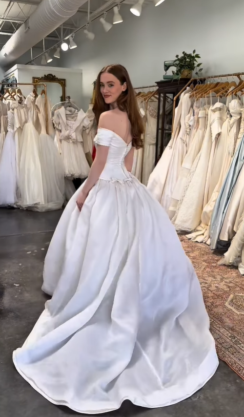 Retro Gentle A Line Off the Shoulder Bow Satin Long Wedding Dress SH6093