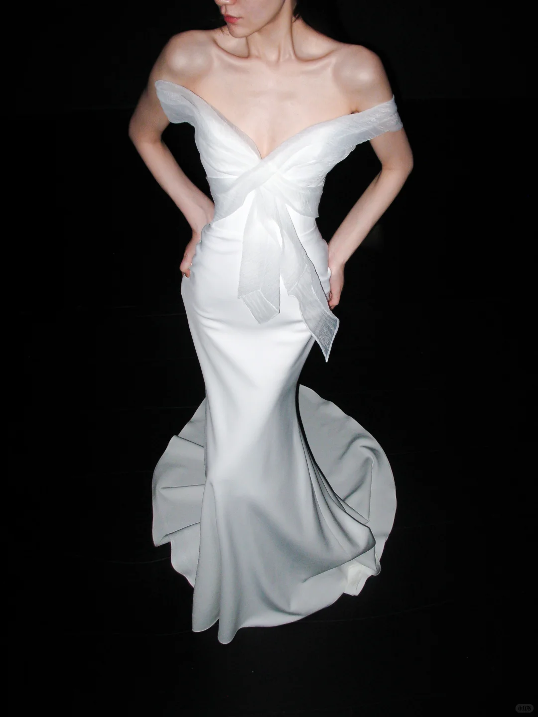 Elegant Stunning Sheath One Shoulder Flowy Tulle Satin Long Wedding Dress SH6625