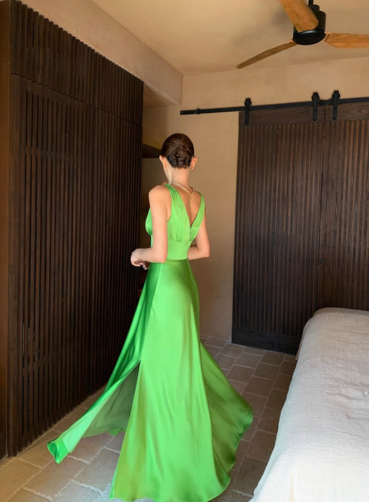 Classic Green A Line V Neck Satin Long Prom Dress Party Dress SH4031