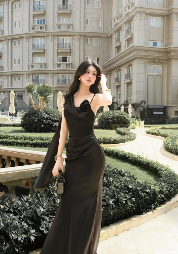 Pretty Black Sheath Spaghetti Strap Satin Long Prom Dress Evening Dress SH8804