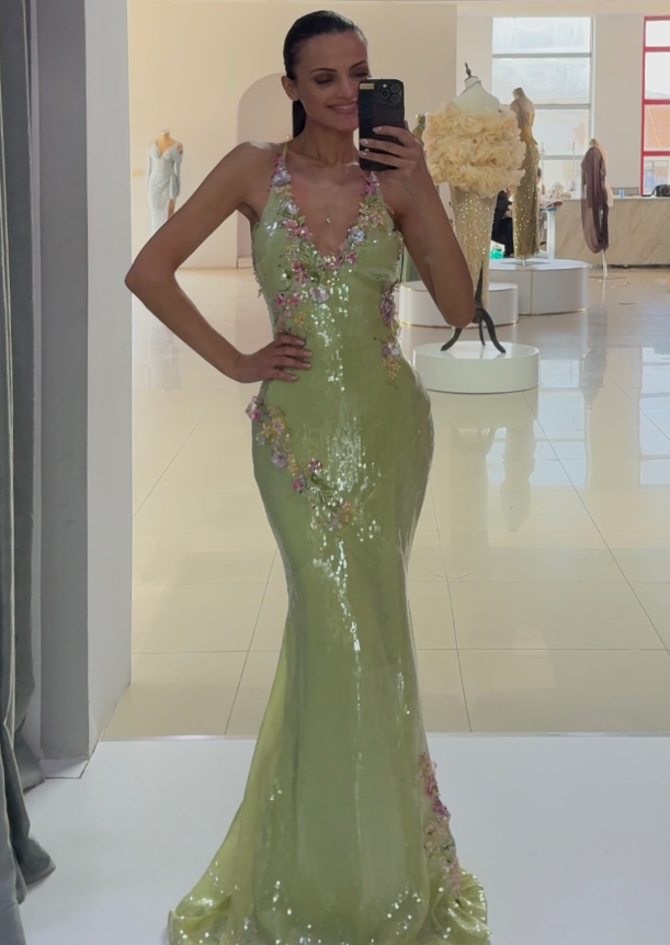 Dazzling Mermaid V Neck Appliques Green Sequin Prom Dress Evening Dress SH6332