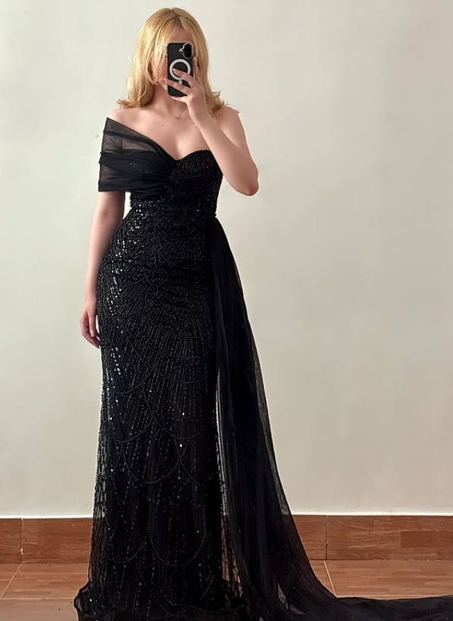 Glamorous A Line One Shoulder Exquisite Black Beaded Tulle Long Prom Dress Evening Dress SH6827