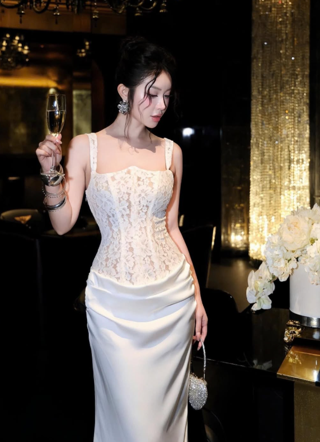 Sexy Mermaid Spaghetti Strap Lace Satin Long Prom Dress Evening Dress SH4668