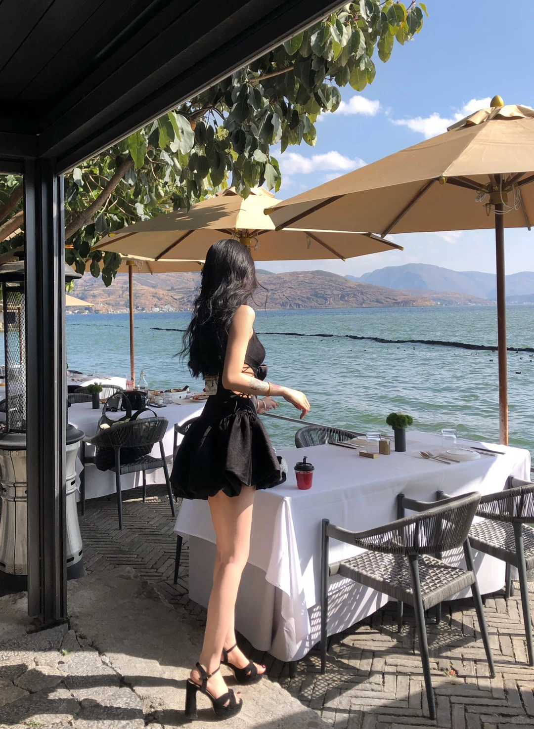 Sexy Black A Line Spaghetti Strap Satin Short Homecoming Dress Outfits SH5833