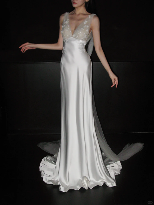 Romantic A Line V Neck 3D Floral Satin Tulle Long Wedding Dress SH5967
