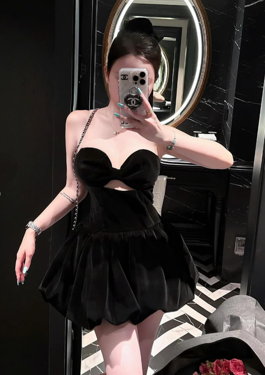 Black A Line Sweetheart Neck Velvet Short Homecoming Dress Outfits SH4435
