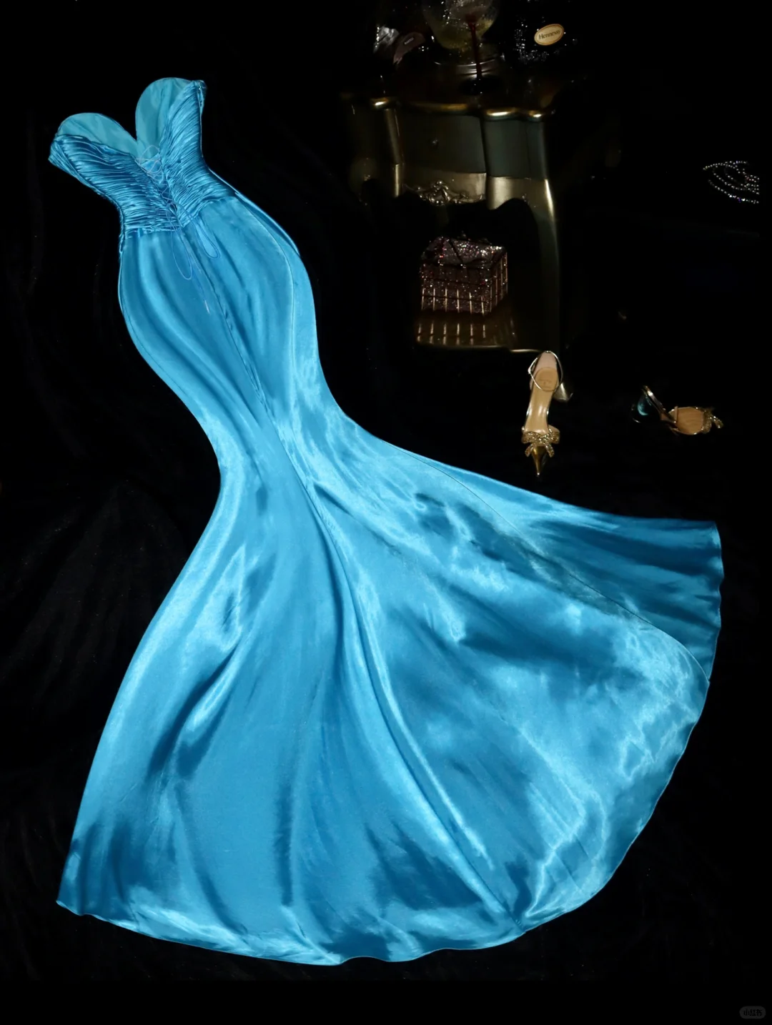 Stunning Mermaid Sweetheart Neck Beaded Sequin Blue Satin Long Prom Dress Evening Dress SH3157
