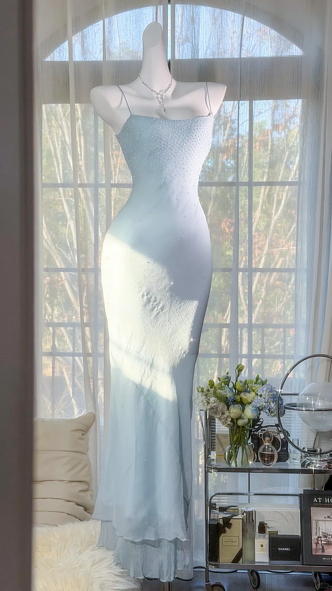 Gentle Cool Baby Blue Sheath Beaded Chiffon Long Graduation Prom Dress SH5343