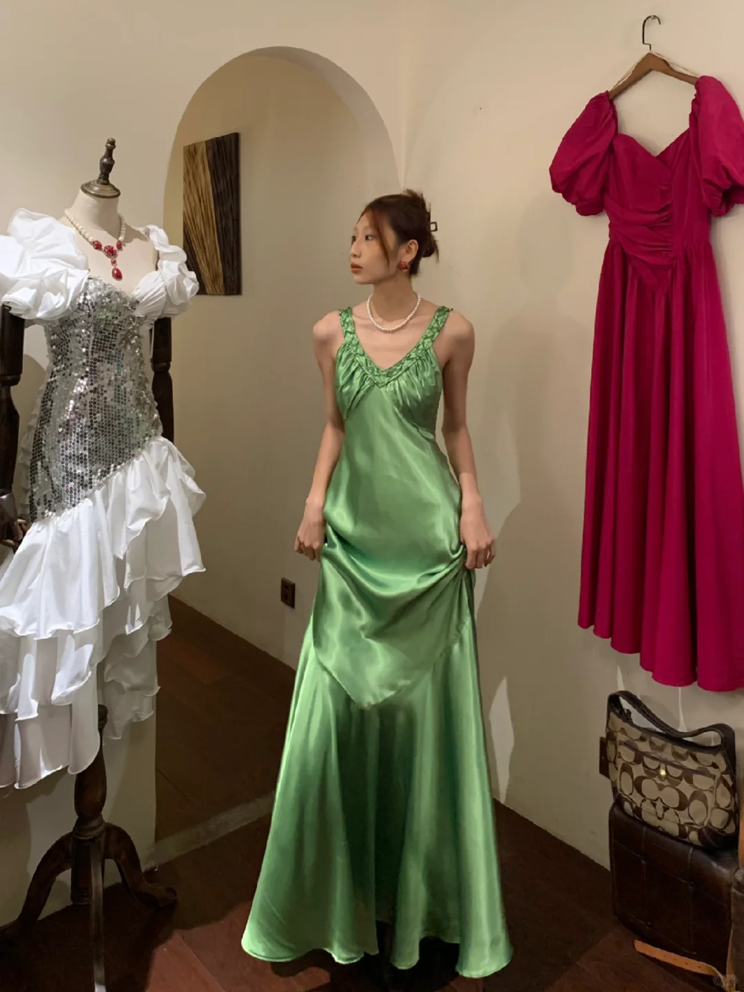 Vintage Mermaid V Neck Beaded Green Satin Long Prom Dress Party Dress SH3034