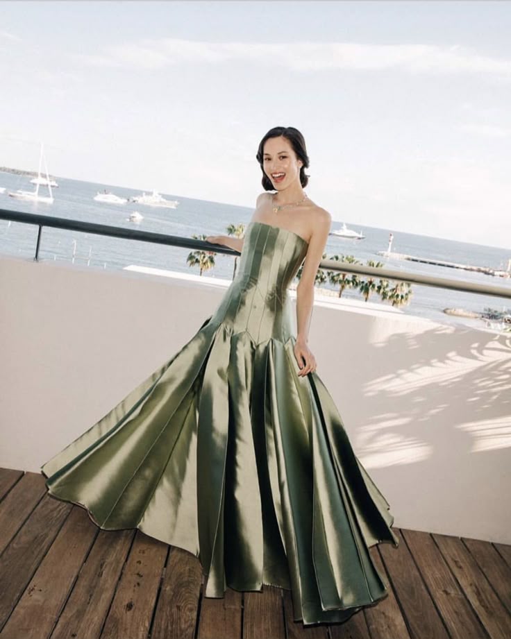 Gentle Mermaid Strapless Sage Green Pleated Satin Long Party Dress Evening Dress SH2840