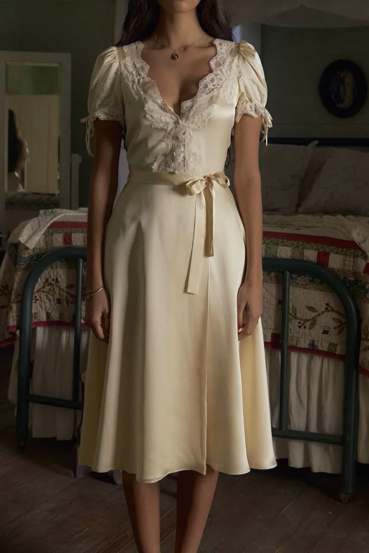 Cute A Line Puff Sleeve Lace Light Champagne Satin Prom Dress Graduation Prom Dress SH2578