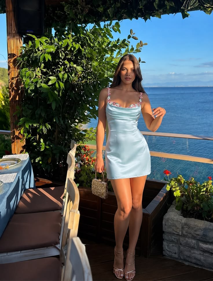 Baby Blue A Line Spaghetti Strap Applique Satin Short Homecoming Dress Mini Dress SH8052
