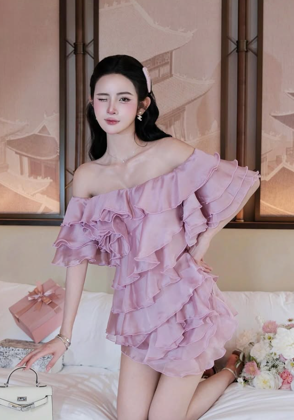 Cute A Line Off the Shoulder Pink Layered Chiffon Short Homecoming Dress Outfits SH4679