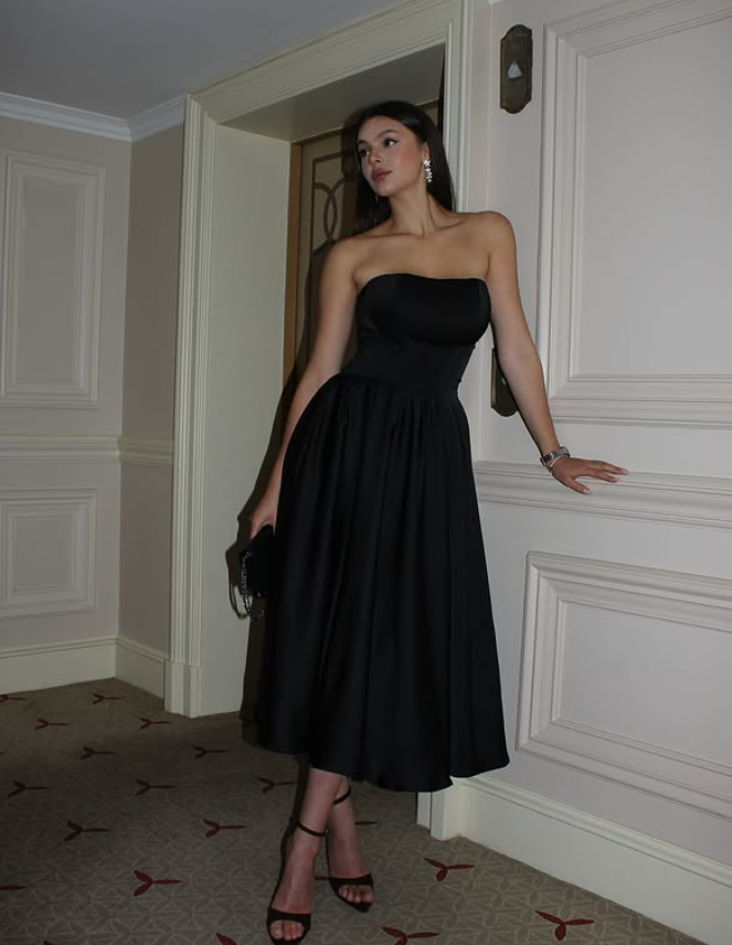 Simple Black A Line Sweetheart Neck Satin Prom Dress Evening Dress SH6604