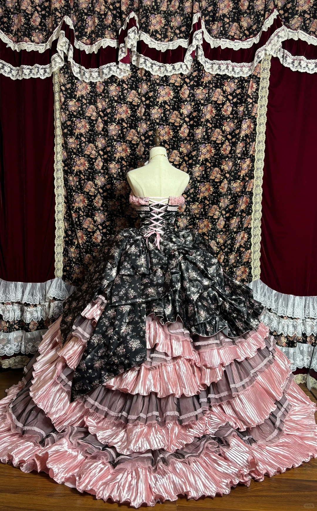 Vintage Unique Ball Gown Strapless Print Floral Layered Tulle Prom Dress Sweet 16 Dress SH5779