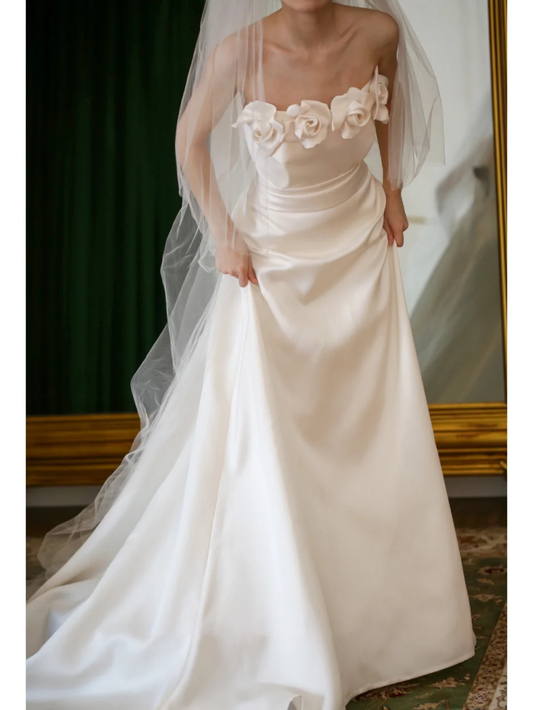 Romantic Camellia A Line Strapless White Satin Wedding Dress SH5079