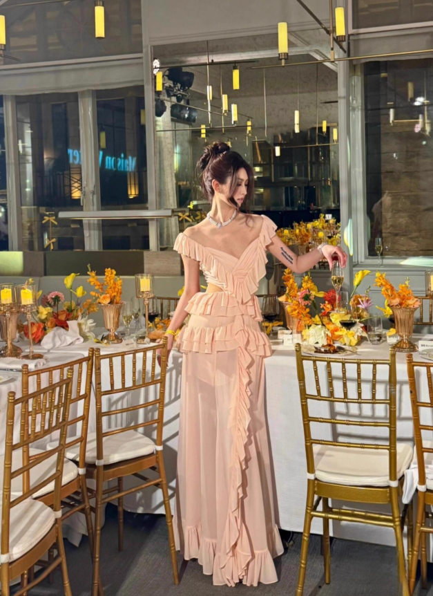 Pink A Line V Neck Ruffle Chiffon Long Prom Dress Vacation Dress SH4376