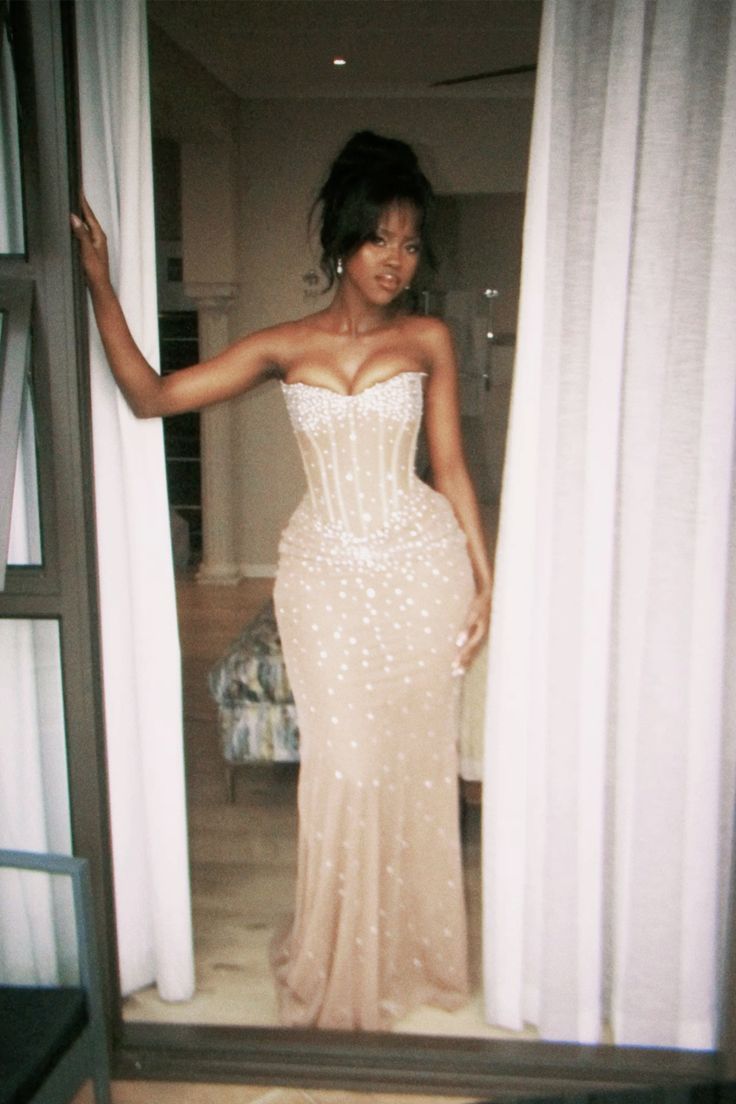 Sexy Champagne Mermaid Strapless Rhinestone Satin Prom Dress Evening Dress SH4821