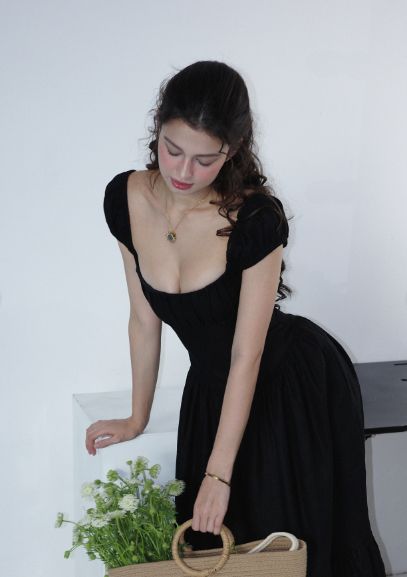 Elegant Black A Line Strap Satin Prom Dress Evening Dress SH7287