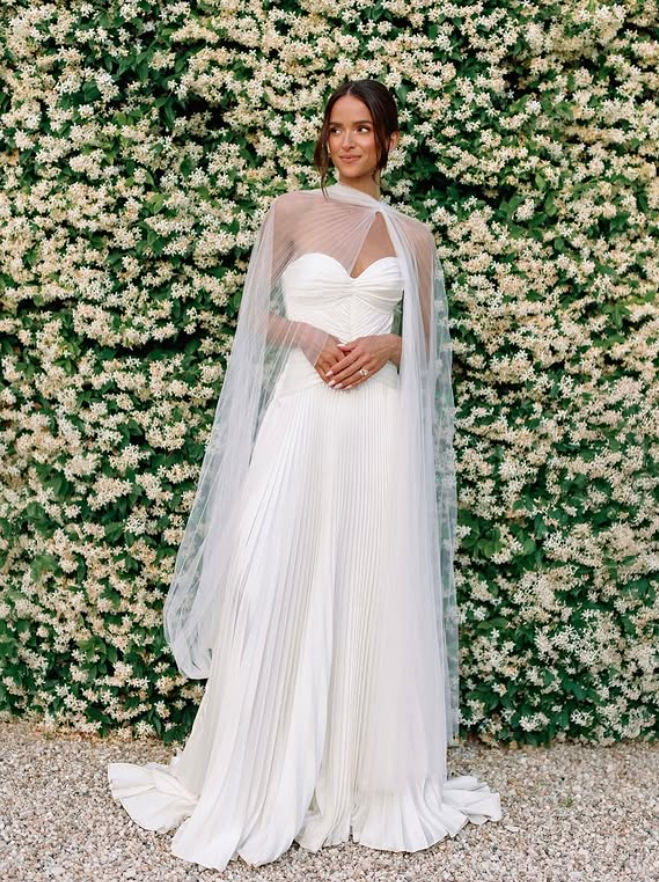 Unique A Line Sweetheart Neck Pleated White Satin Wedding Dresses SH4703