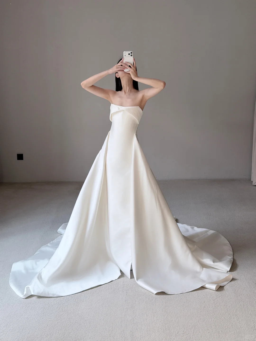 Simple Classic Ball Gown Strapless White Satin Long Train Wedding Dress SH7725