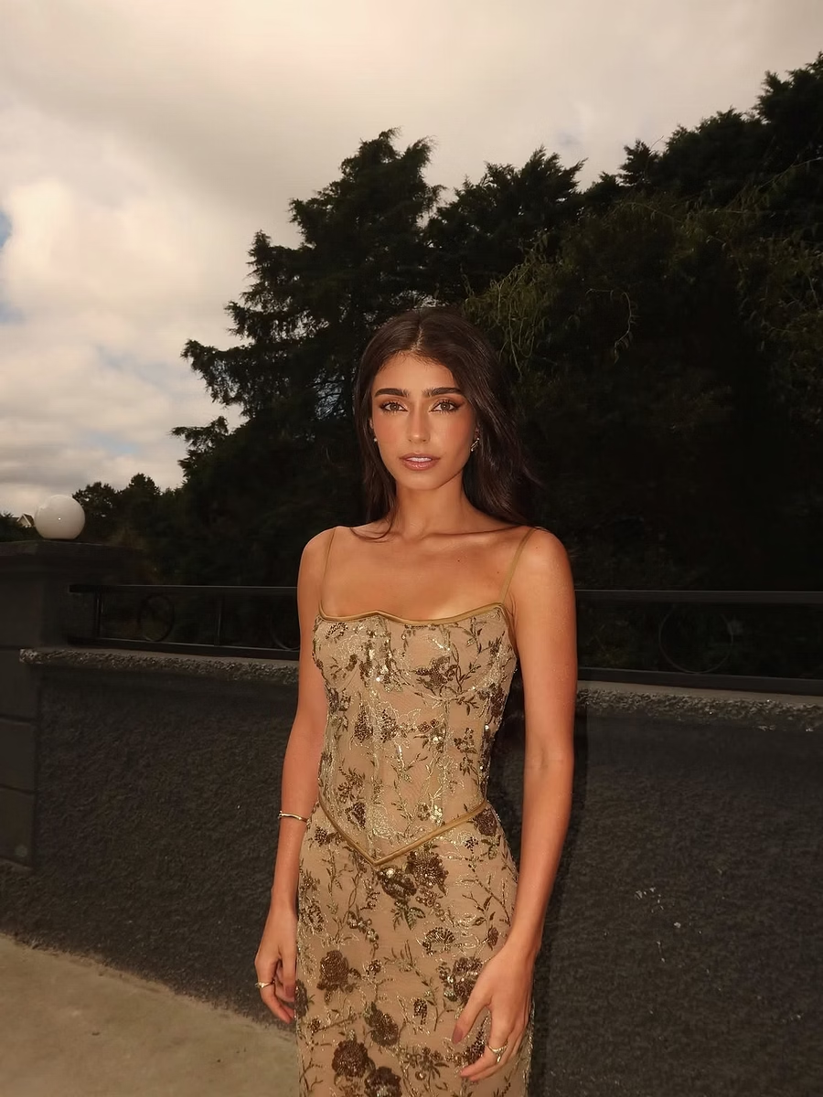 Glod-brown Spaghetti Straps Long Mermaid Prom Dress With Sequins And Embroidery Appliques SH8532
