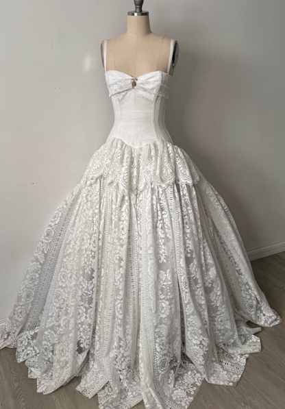 Vintage Unique A Line Straps White Lace Long Wedding Dress SH5403