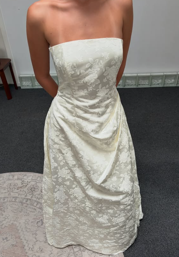 Simple Elegant A Line Strapless Print Floral Ivory Satin Wedding Dress Prom Dress SH6173