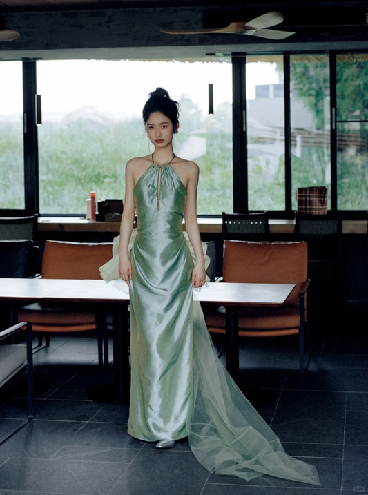 Green Sheath Halter Pleated Tulle Satin Open Back Prom Dress Evening Dress SH4209