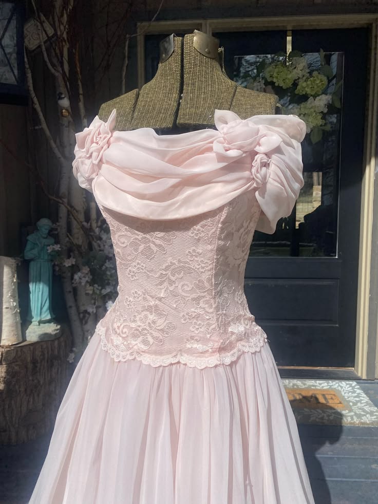 Retro Light Pink A Line Off the Shoulder Lace Chiffon Prom Dress Evening Dress SH5919