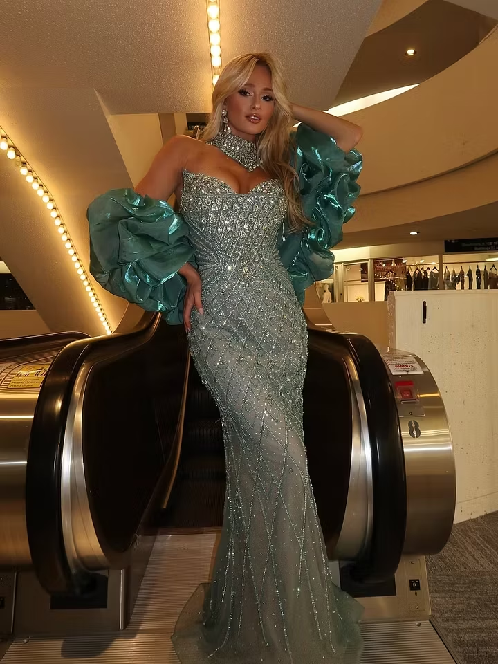 Luxurious Mermaid Sweetheart Neck Shiny Rhinestone Green Tulle Prom Dress SH8555
