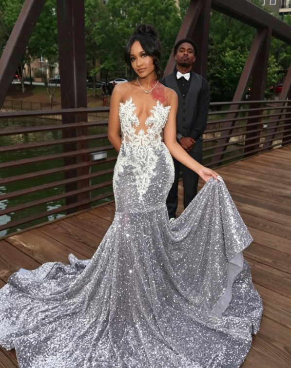 Charming Sequins Mermaid Evening Dress Long Prom Dress SH976