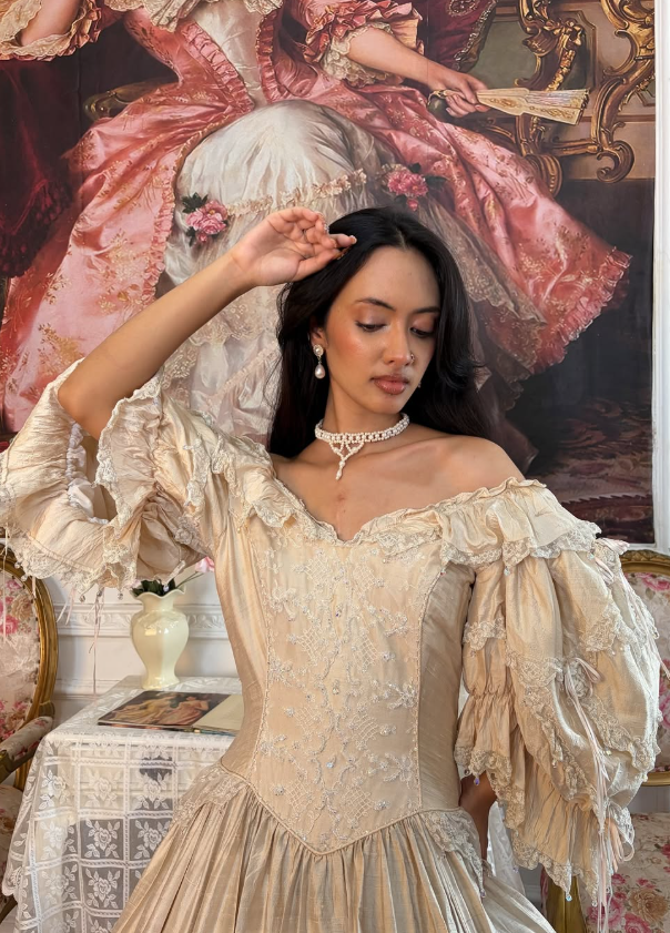 Apricot Vintage Ball Gown Long Sleeve Embroidery Beaded Satin Long Prom Dress SH5486
