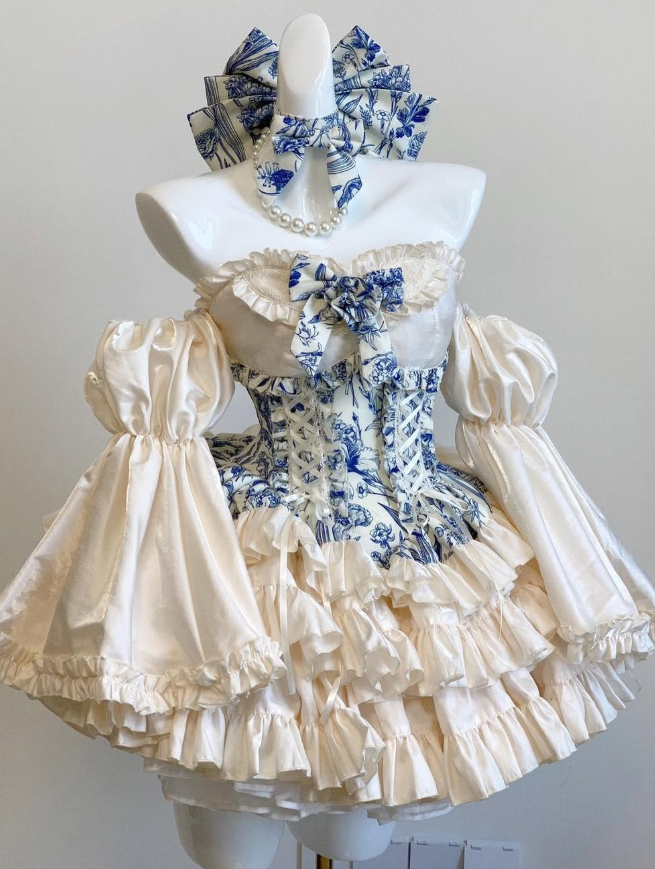 Cute Ball Gown Long Sleeve Print Floral Layered Satin Short Prom Dress Homecoming Dress SH6442