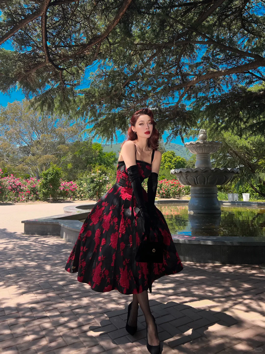 Vintage A Line Spaghetti Strap Red Appliques Black Satin Prom Dress Evening Dress SH4255