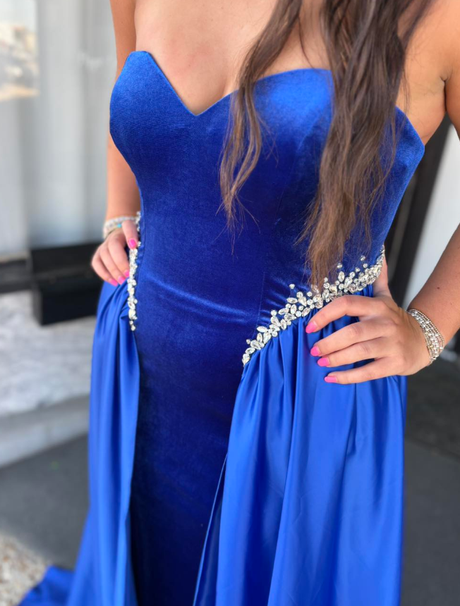Royal Blue A Line Sweetheart Neck Beaded Velvet Satin Long Prom Dress Evening Dress SH7236