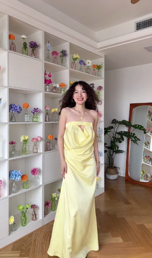 Simple Yellow Bow Mermaid Strapless Satin Open Back Prom Dress Wedding Guest Dress SH4557