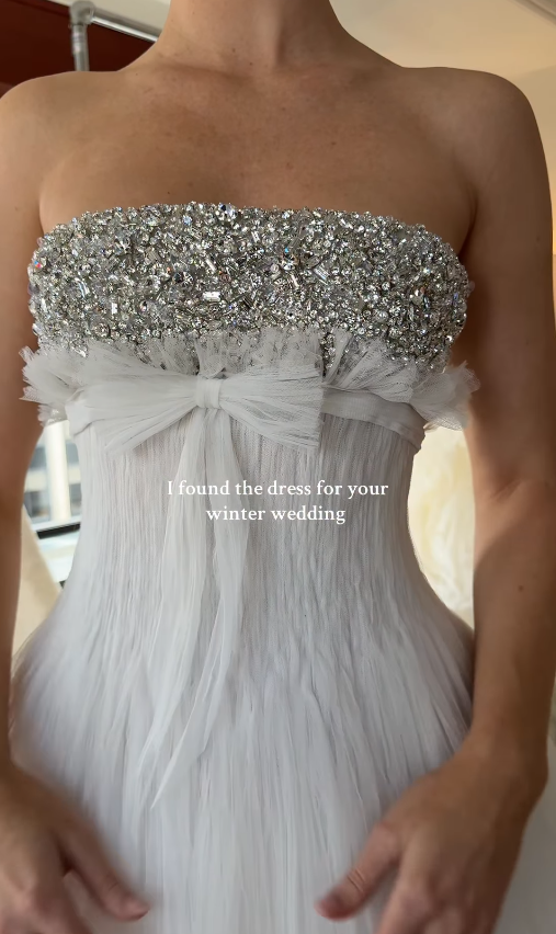 Shiny Ball Gown Strapless Exquisite Beaded White Tulle Long Wedding Dress SH8382