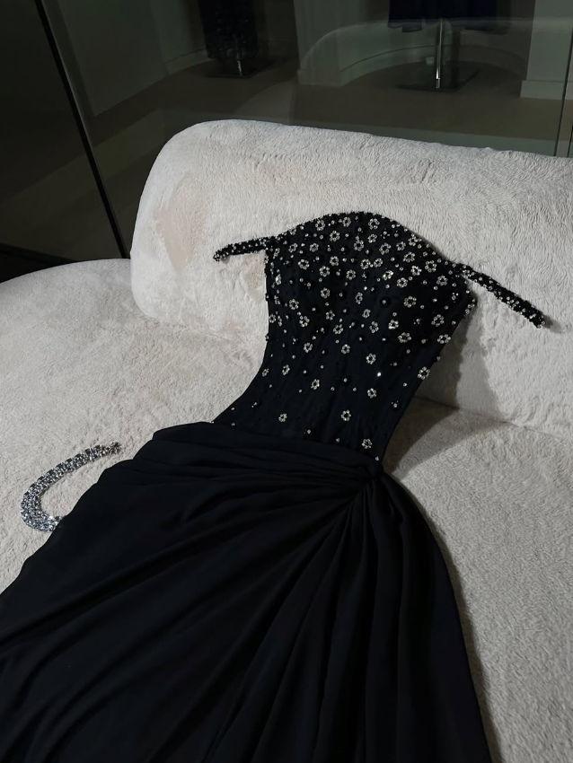 Sexy A Line Straps Exquisite Floral Beaded Black Chiffon Prom Dress Party Dress SH5338