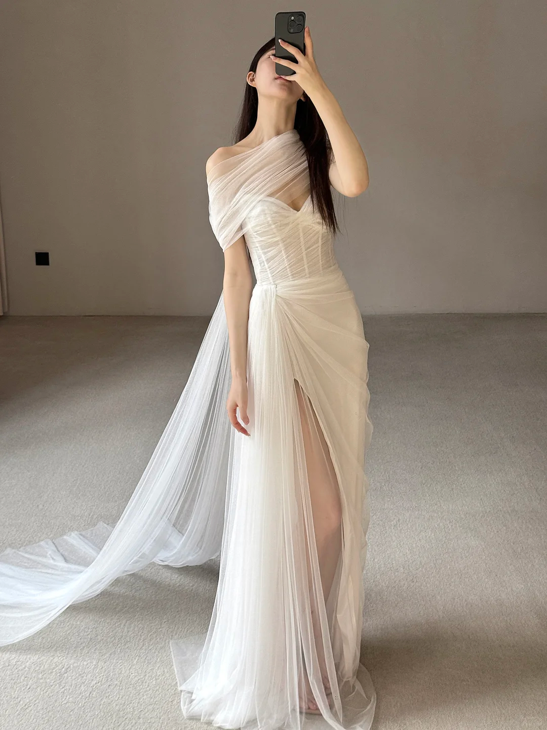 Elegant A Line Sweetheart Neck White Tulle Long Wedding Dress with Slit  SH5098
