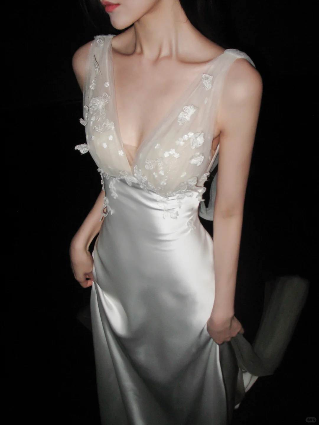 Romantic A Line V Neck 3D Floral Satin Tulle Long Wedding Dress SH5967