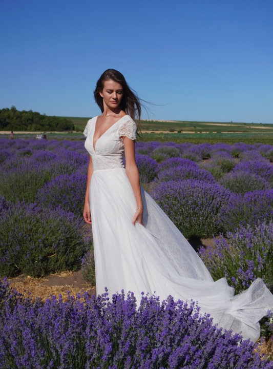 Pretty A Line V Neck White Lace Tulle Wedding Dress SH6021