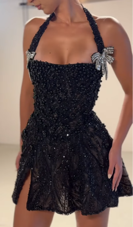 Exquisite A Line Halter Black Beaded Tulle Short Homecoming Dress Outfits SH4835