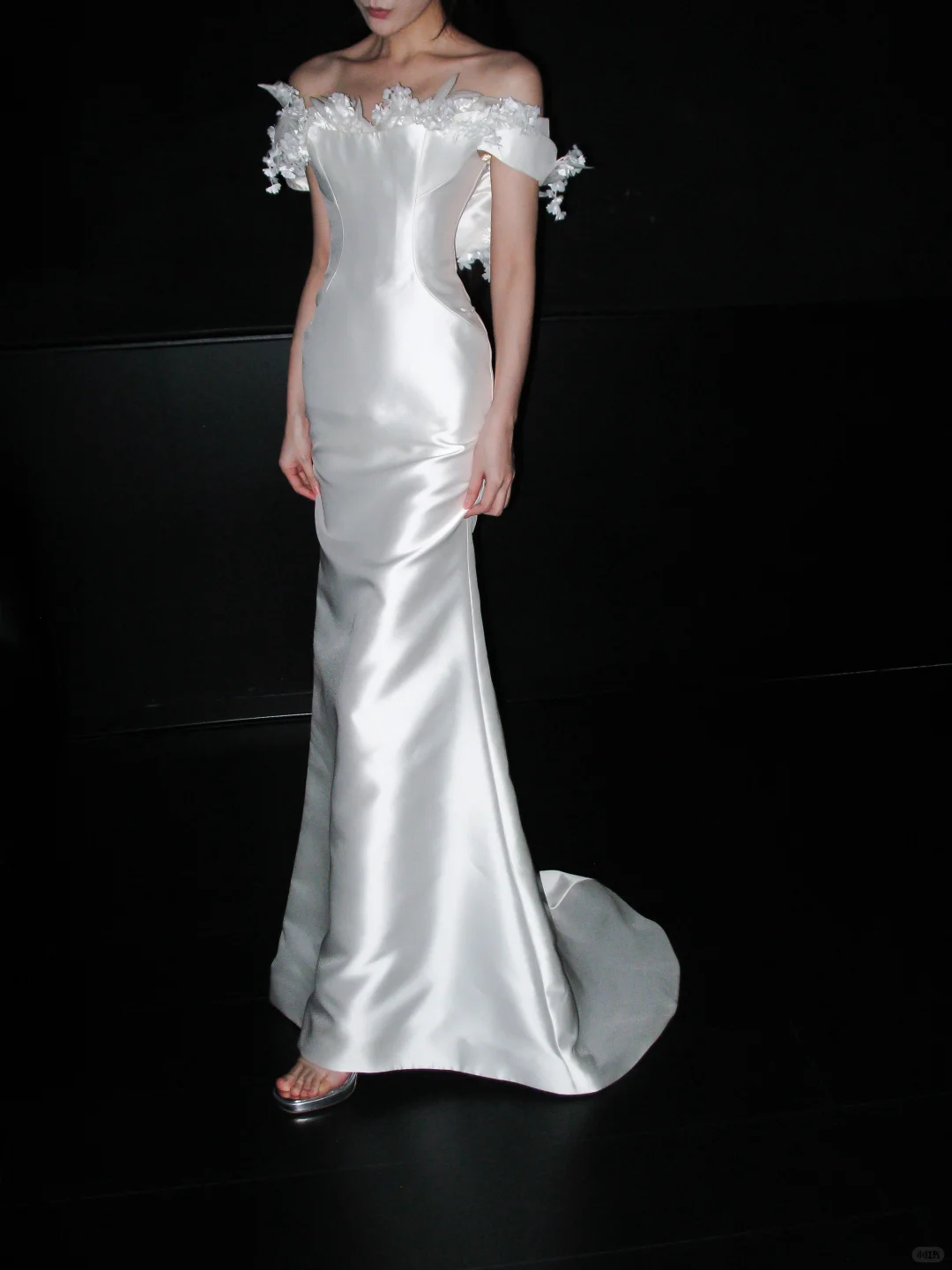 Elegant Ball Gown Off the Shoulder White Appliques Satin Long Train Wedding Dress SH8889