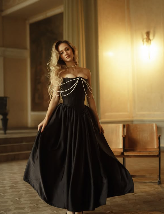 Elegant Black A Line Strapless Corset Pearl Satin Prom Dress Evening Dress SH6696