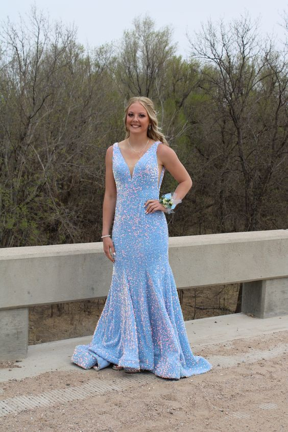 Elegant Light Blue Sequin Meramid Backless Prom Dress Evening Dress SH