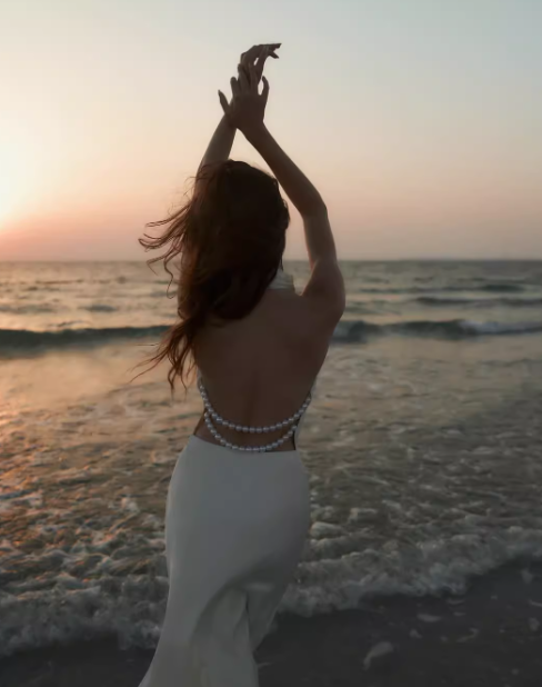 Elegant Mermaid Halter Pearl Ivory Satin Long Evening Dress Party Dress SH3029